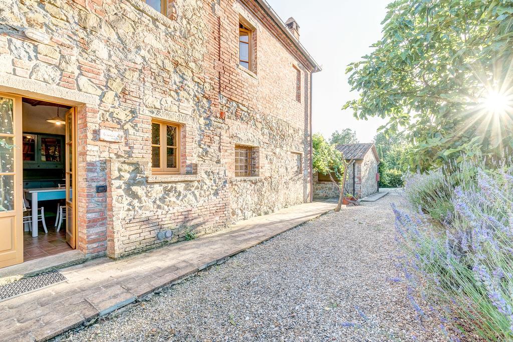 Agriturismo Il Poggiarello Foiano Della Chiana Exterior foto