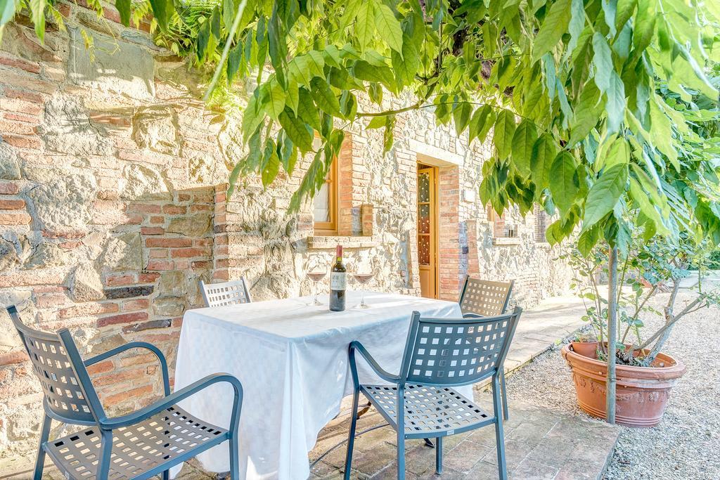 Agriturismo Il Poggiarello Foiano Della Chiana Exterior foto