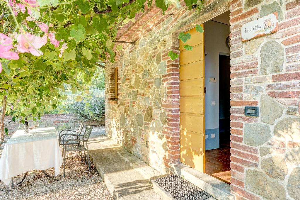 Agriturismo Il Poggiarello Foiano Della Chiana Exterior foto